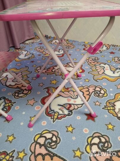 Детский столик и стульчик