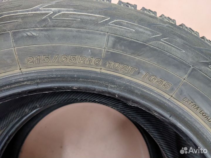 Yokohama Ice Guard F700S 215/65 R16