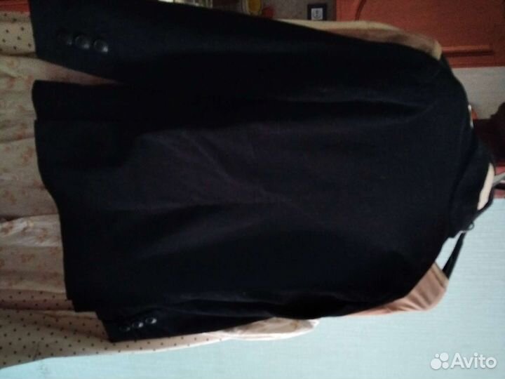 Пиджак бархатный Reserved от 128см 7-9лет, новый