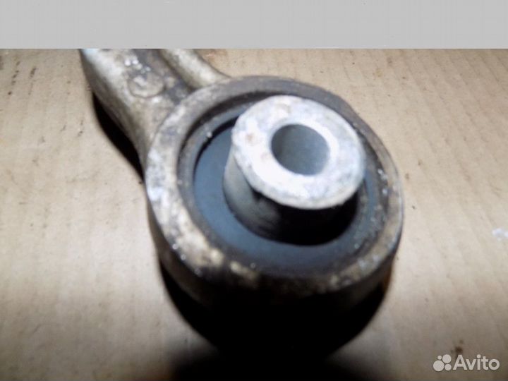 Рычаг передний левый S60 2000-2009