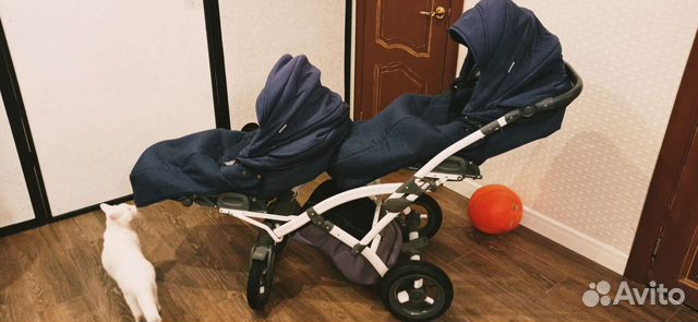 Коляска для двойни