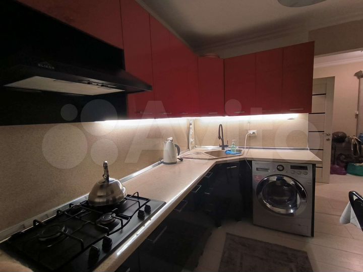 2-к. квартира, 40 м², 1/5 эт.