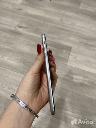 iPhone 6S, 16 ГБ