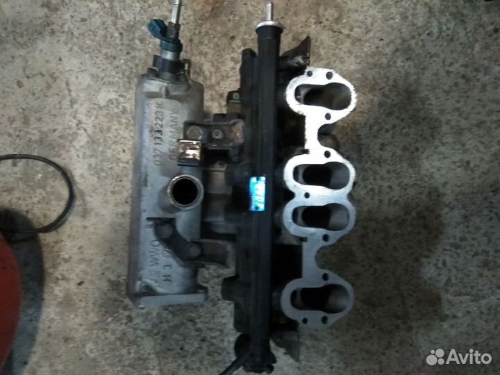 Коллектор впускной VW Passat 2E