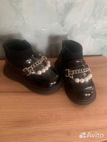 Обувь для девочки