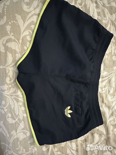 Шорты adidas женские