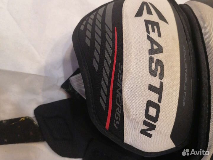 Нагрудник Easton Junior L/G. L80