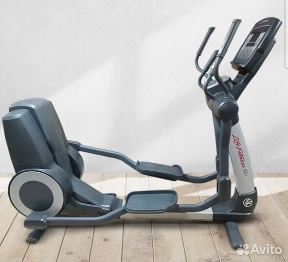Эллиптический тренажер Life Fitness 95X Achieve