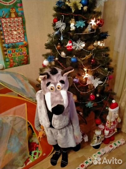 Новогодний костюм волка