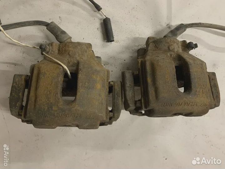 Передний тормозной суппорт BMW E39 E38 E83 E53