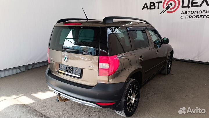 Skoda Yeti 2.0 AMT, 2013, 215 000 км