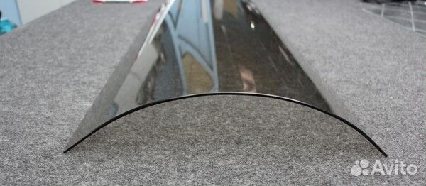 Гнутое стекло для душевых кабин