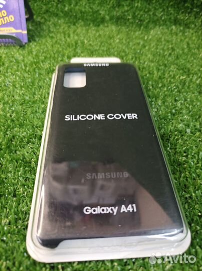 Чехлы-книжки на смартфон Samsung A41 новые