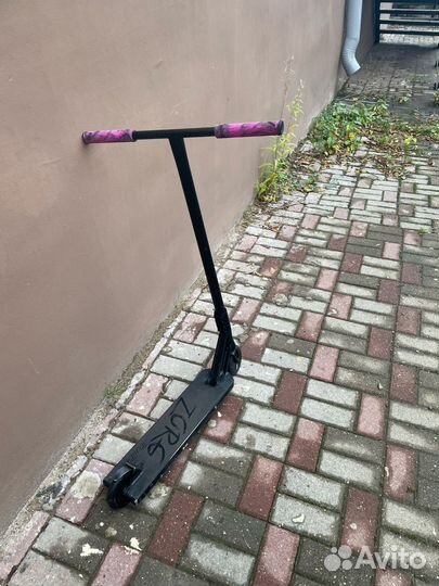 Трюковой самокат tech team zorg