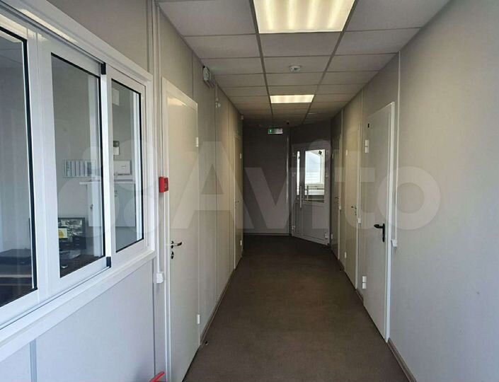 Офис, 307 м²
