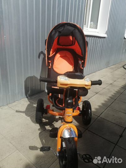 Детский велосипед с родительской ручкой