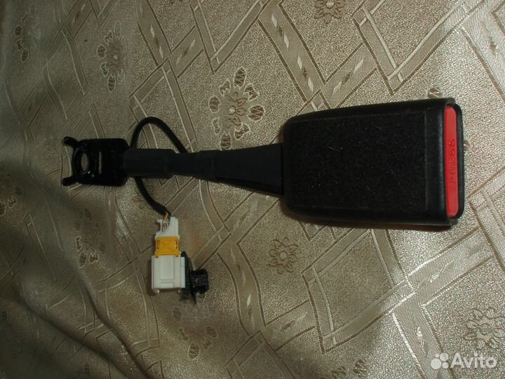 Замок ремня безопасности Ситроен 96748384XT