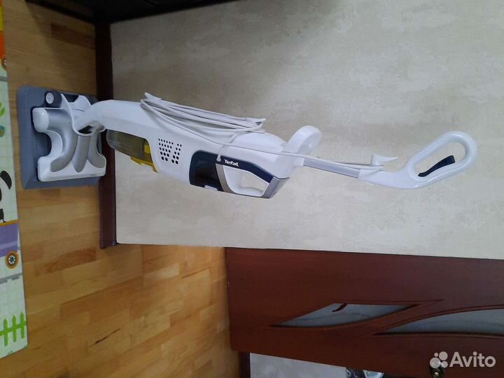 Паровой пылесос Tefal