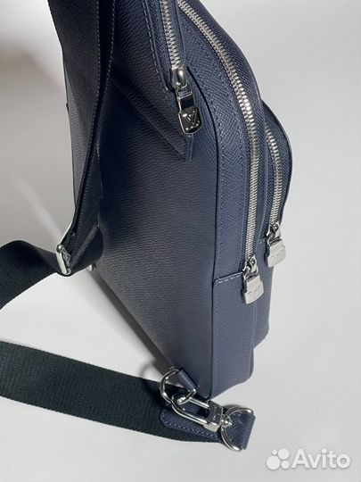 Сумка слинг louis vuitton