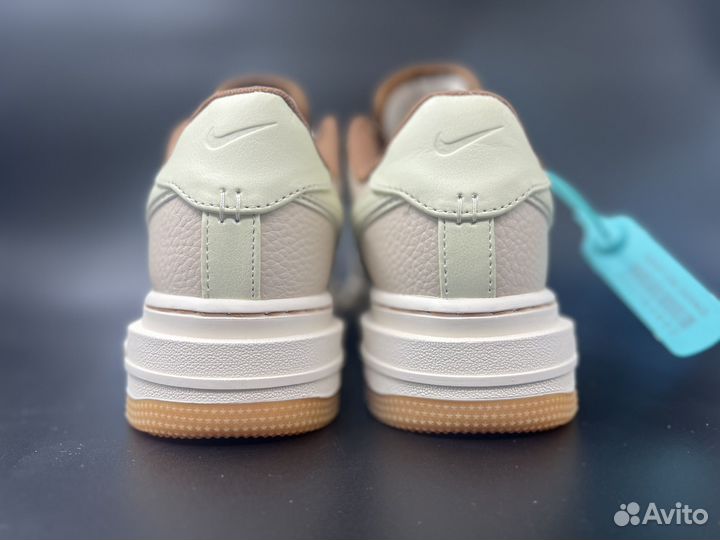 Кроссовки nike air force 1