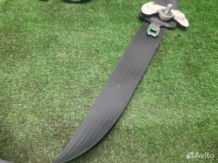 Ремень безопасности передний правый Subaru Legacy