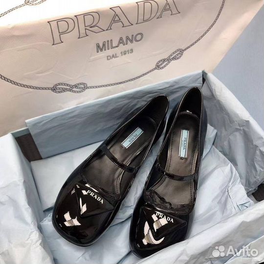 Туфли Prada Женские