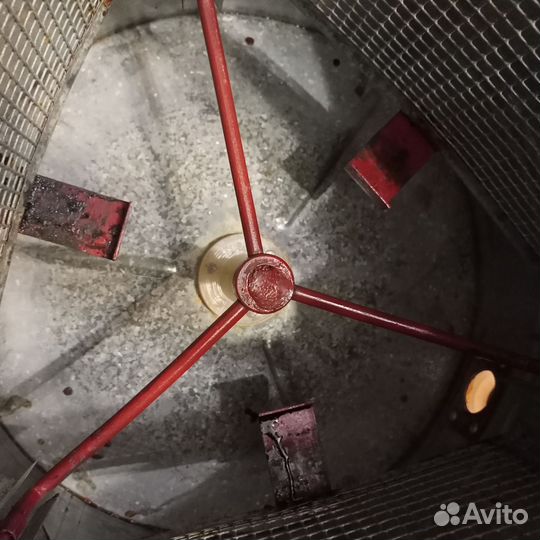 Продам медогонку 3х секционную