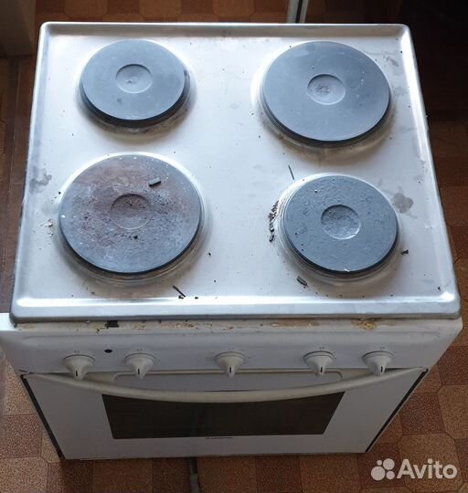 Плита электрическая встраиваемая Ariston