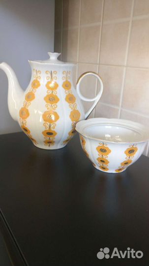 Чайник заварочный СССР (сахарницу отдам в дар)