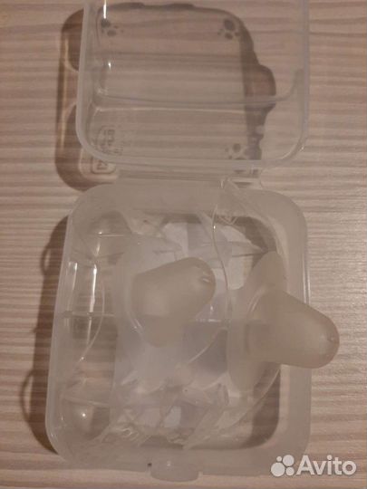 Силиконовые накладки для кормления