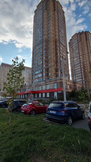 2-к. квартира, 54,1 м², 7/25 эт.