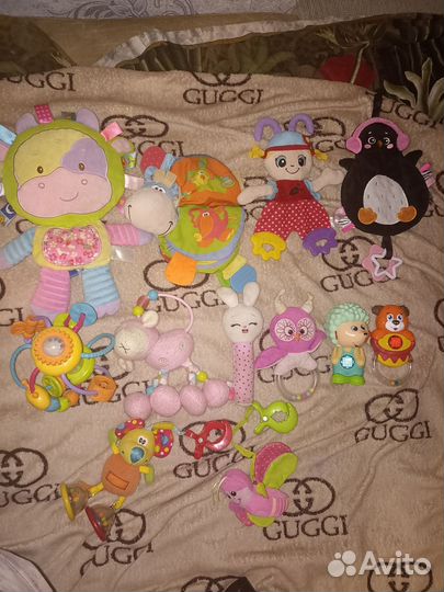 Игрушки погремушки