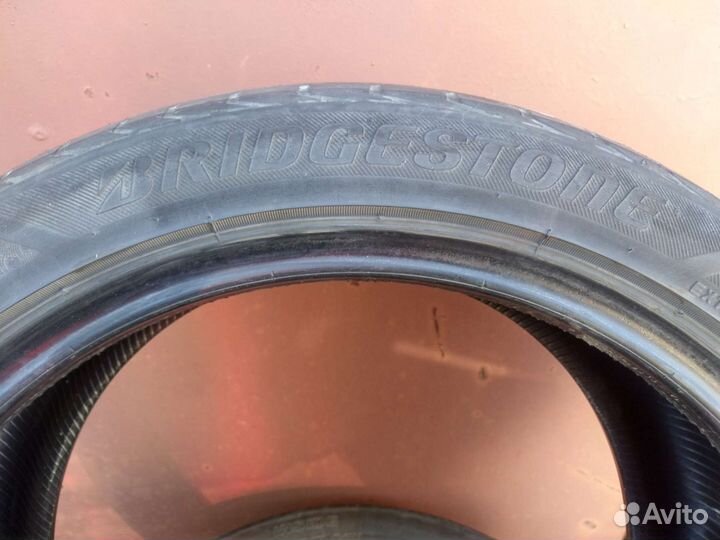 Bridgestone Regno GRVII 215/45 R17