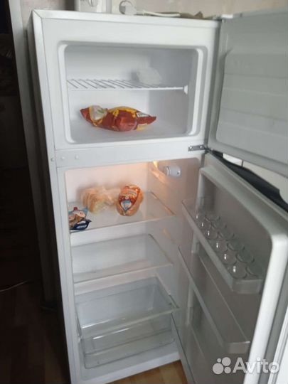 Холодильник как новый