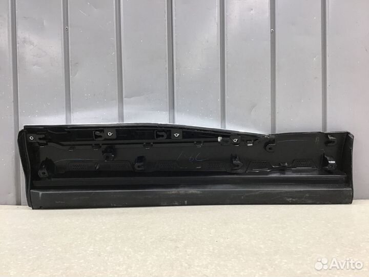 Накладка двери задней правой Haval F7 2019