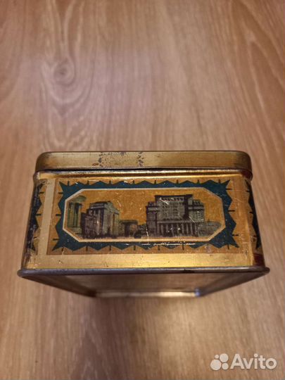 Старинные жестяные коробки