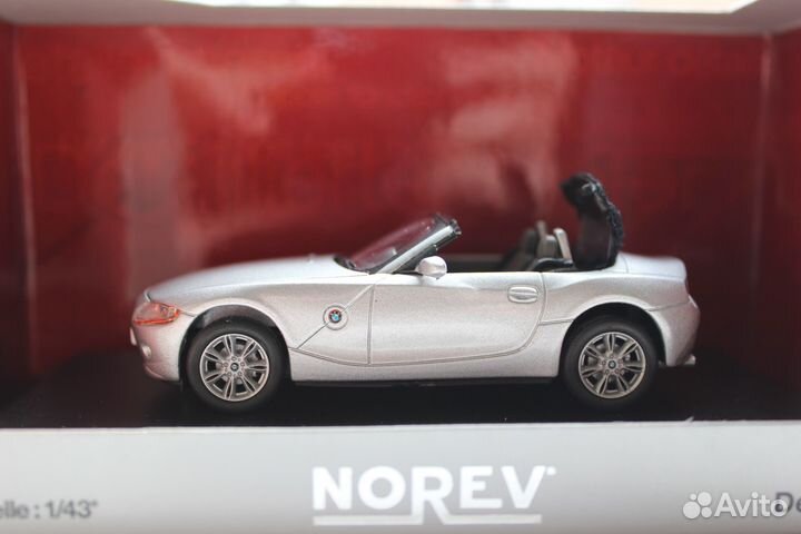 BMW Z4 1:43 Norev