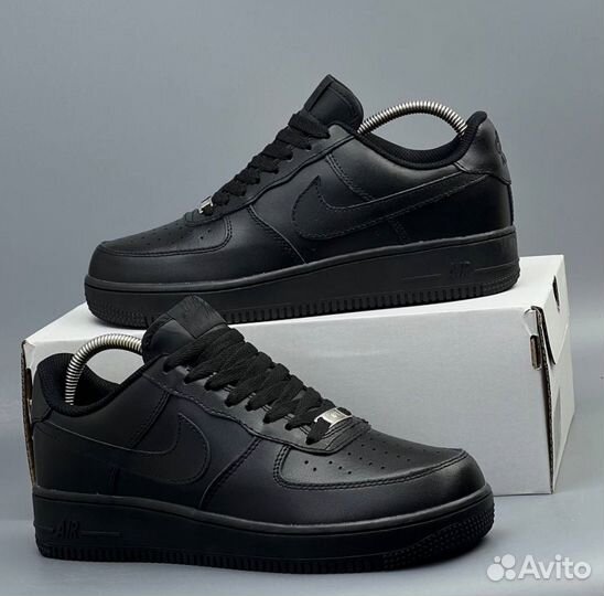 Черные Nike Air Force 1