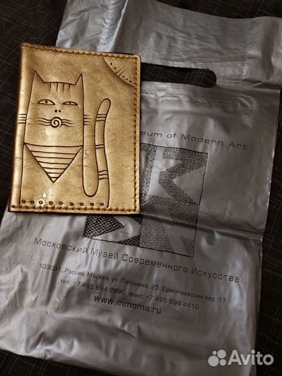 Обложка на паспорт с котиком, кожаная