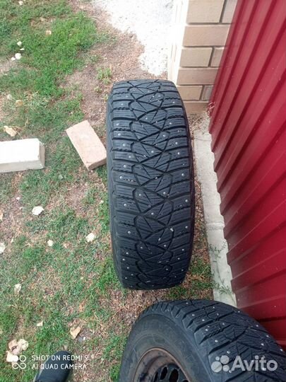 Goodyear Ultragrip 600 215/65 R16 129B