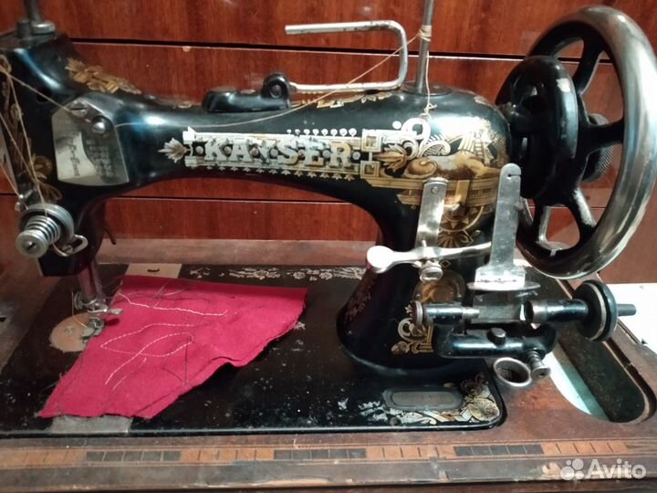 Швейная машина Кайзер