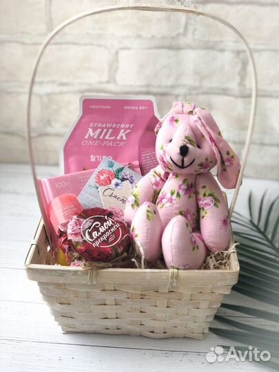 Подарочные наборы с корейской косметикой