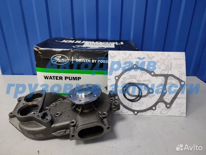 Помпа Мерседес Актрос двигатель OM501