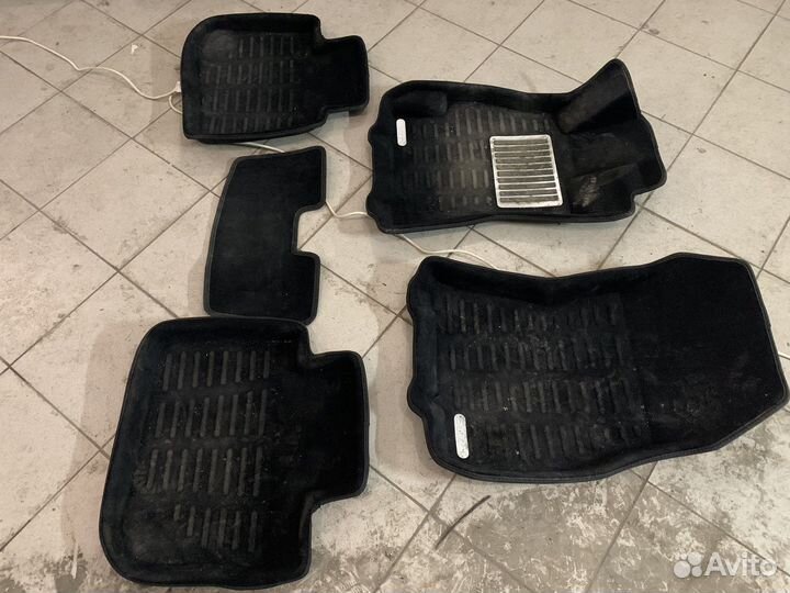 Коврики автомобильные Satori на Subaru Legasy