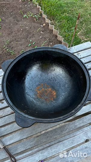 Казан чугунный