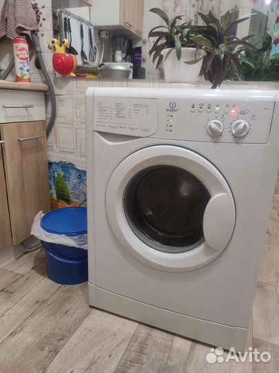 Стиральная машина indesit