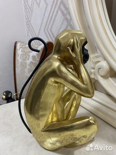 Дизайнерские интерьерные статуэтки - фигурки