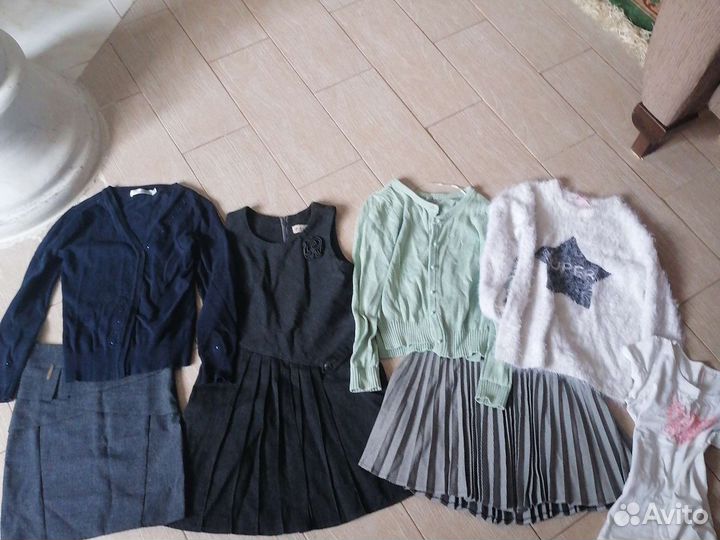 Школьные вещи на девочку 134-140