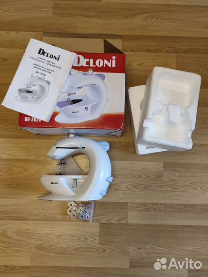 Швейная машинка мини на запчасти