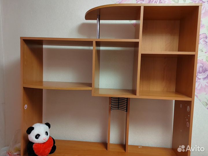 Компьютерный стол